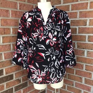 Zac & Rachel Petite floral bell sleeve top